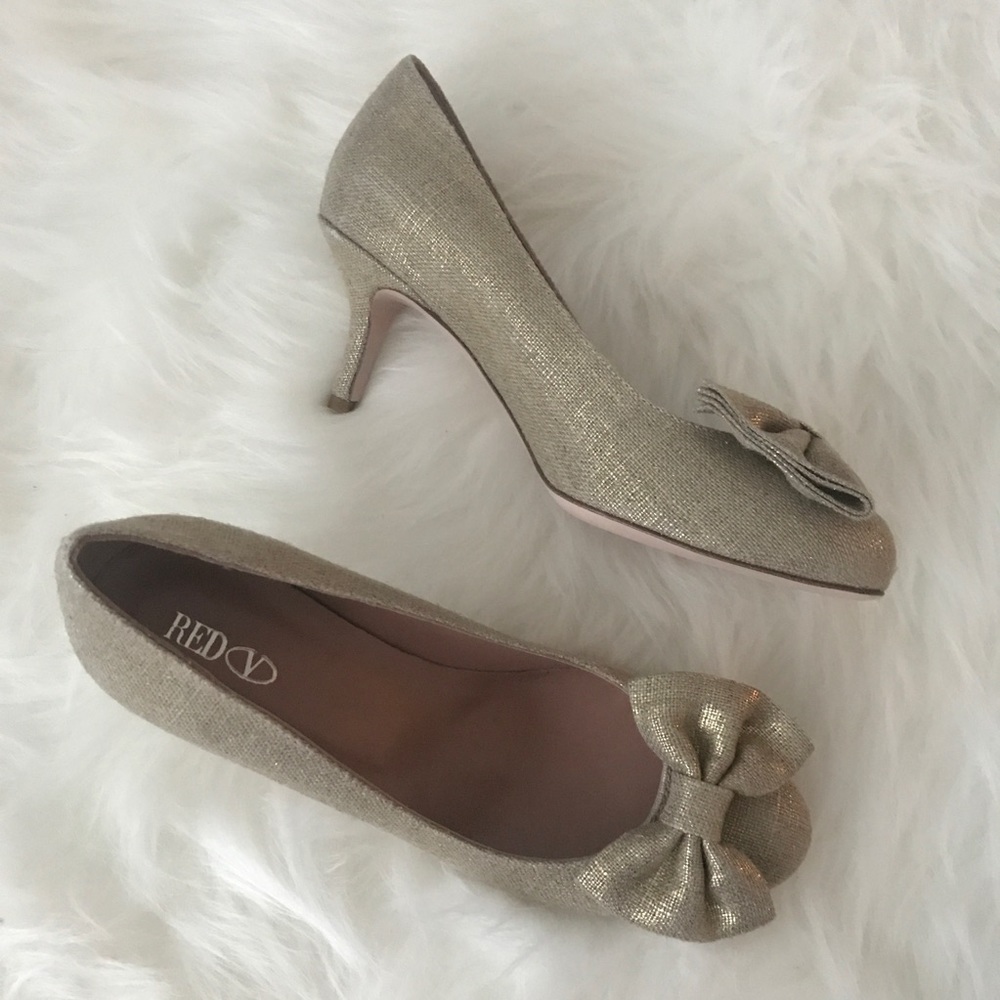 Red Valentino metallic bow-embellished pumps🌸